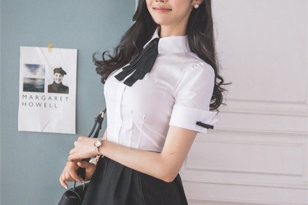 武汉美术馆茶话会，摄影留念最是美